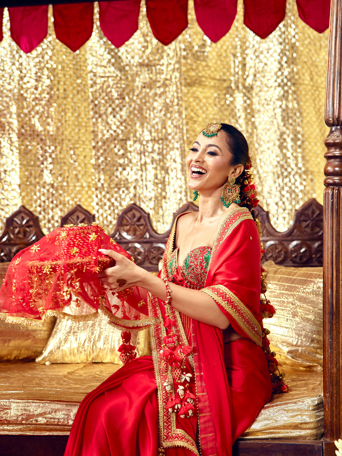 Tota Maina Earrings & Mangtikka Set