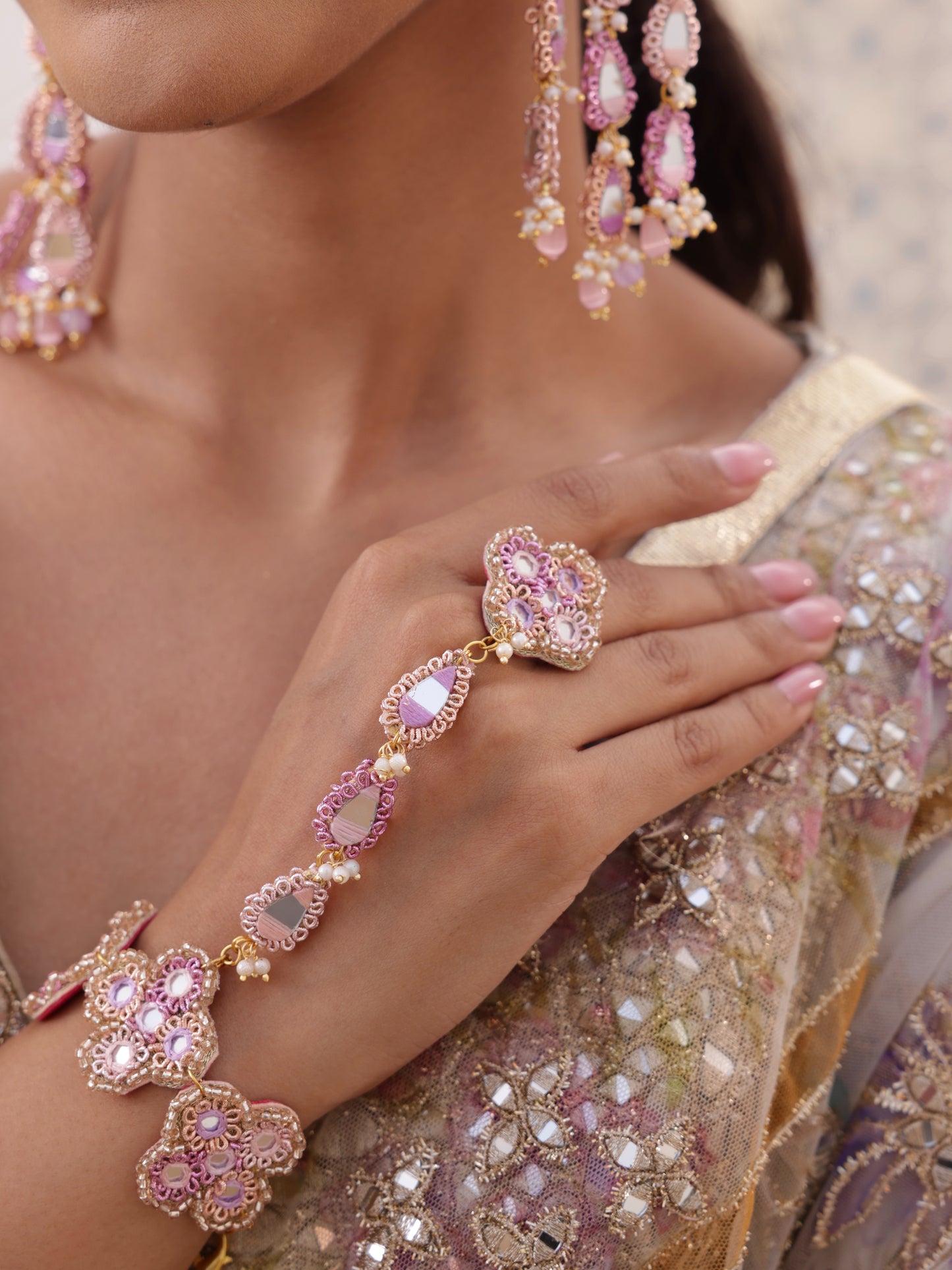 Ishq Lilac (3 Tier Earrings, Mathapatti & Pair of Hathphool Set)