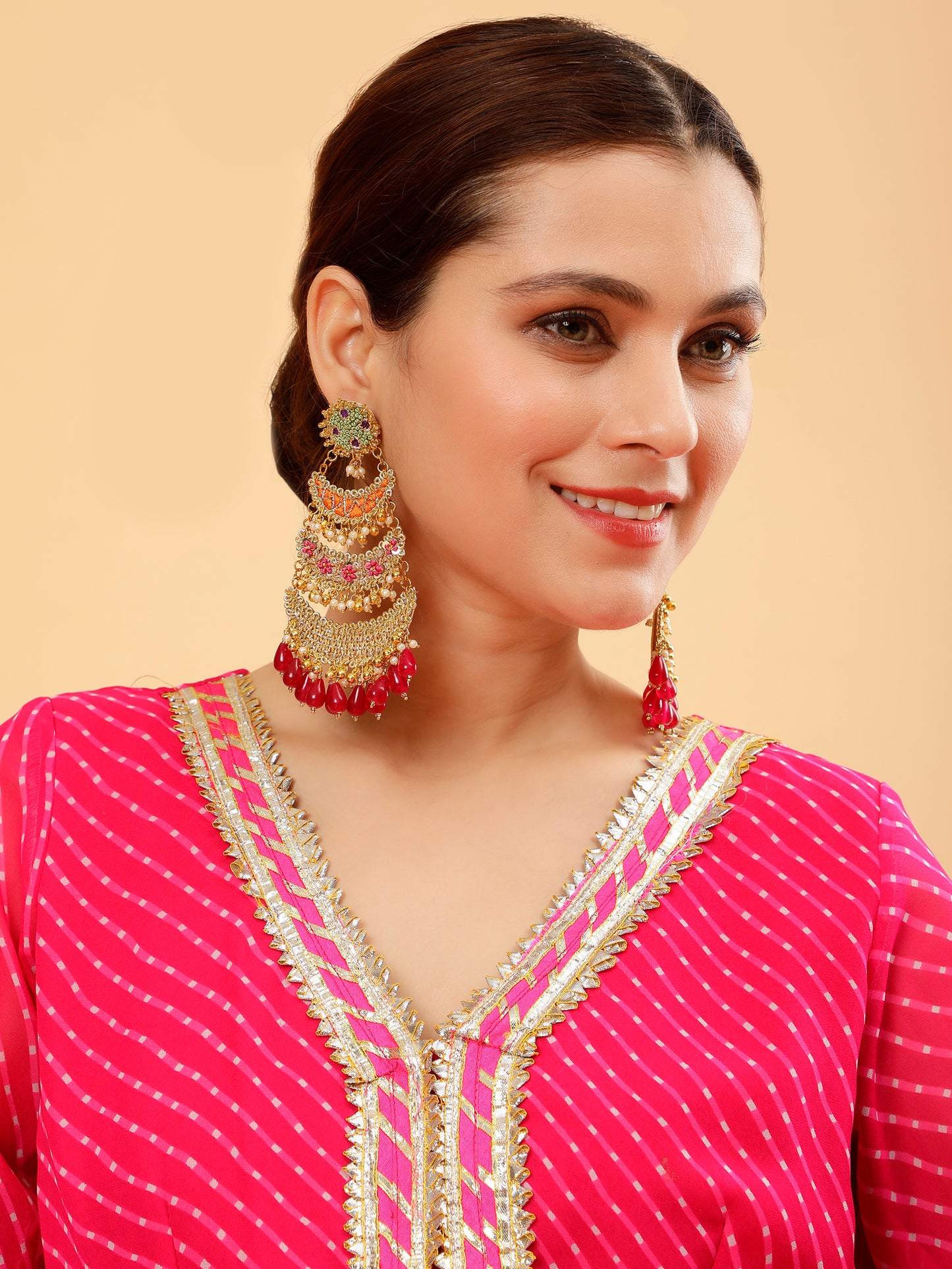 Layla (Earrings & Mangtikka Set)
