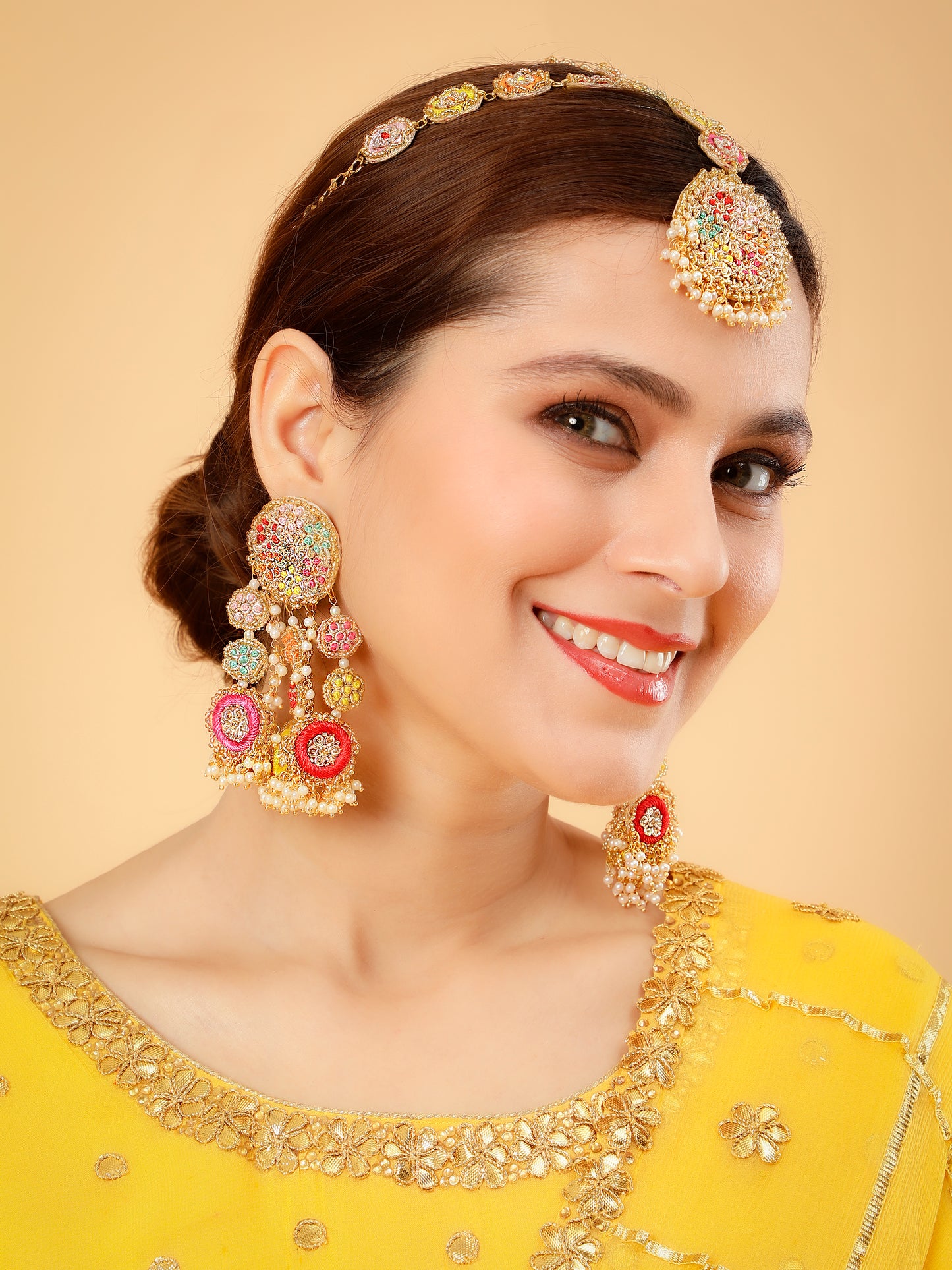Ramya (Earrings & Mathapatti Set)