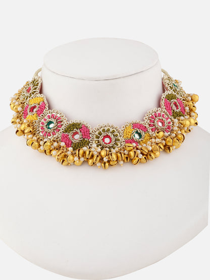 Noor (Earrings, Mangtikka, Sleek Necklace & Pair of Hathphool)