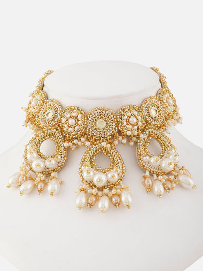 Aarzoo (Earrings, Mathapatti, Neckpiece & Set Of Haathphool)