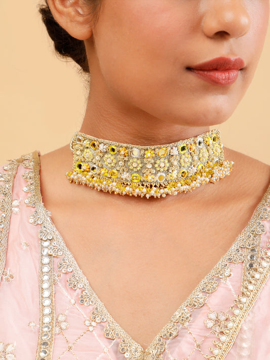 Kesar Choker