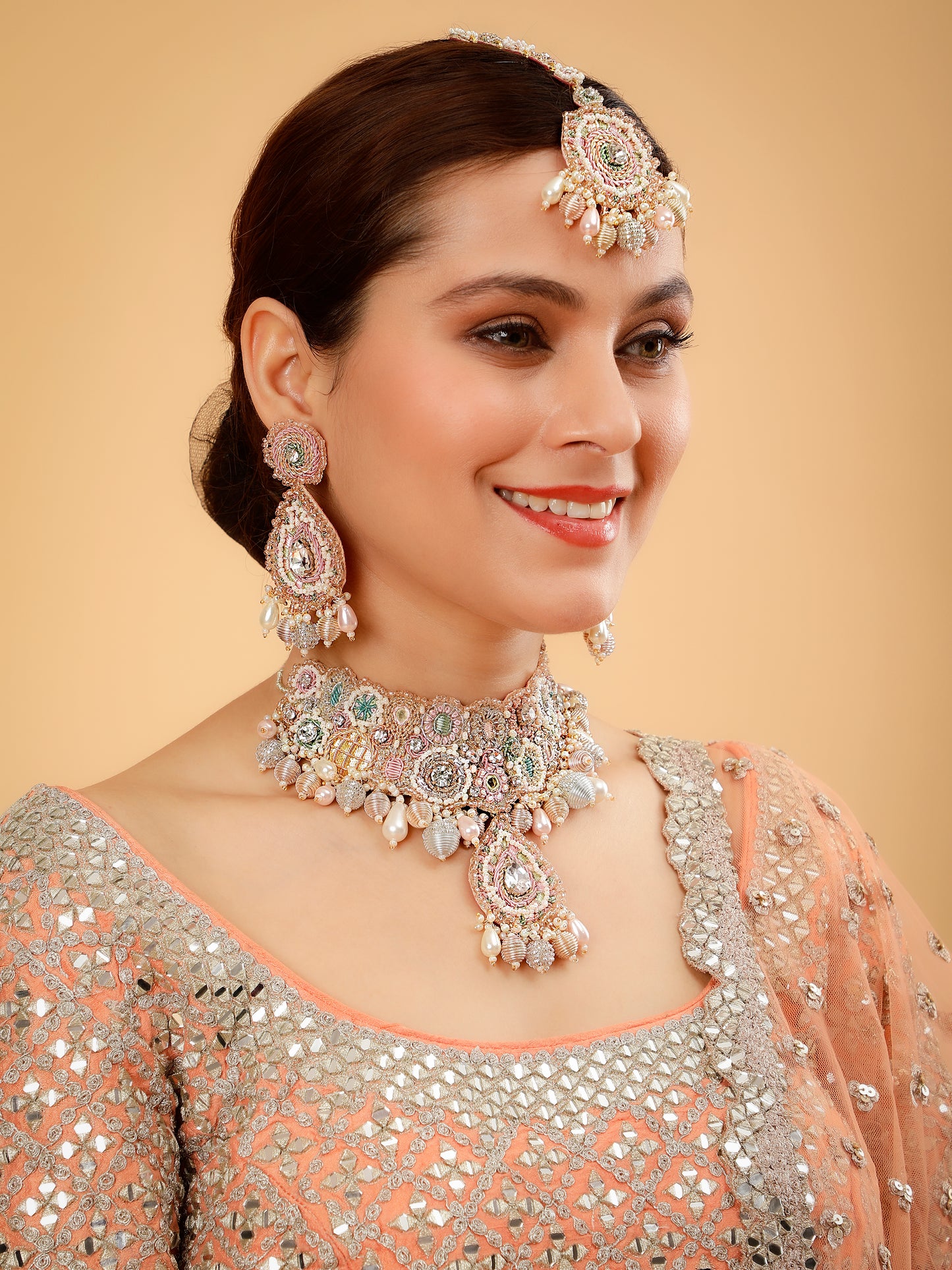 Khoobsurat (Earrings, Mangtikka & Necklace)