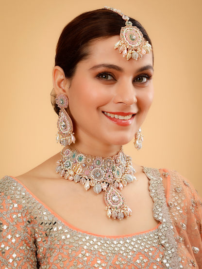 Khoobsurat (Earrings, Mangtikka & Necklace)