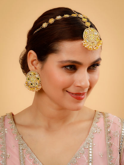 Kesar (Earrings & Mathapatti)