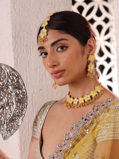 Blossom (Earrings, Mangtikka, & Sleek Necklace Set)