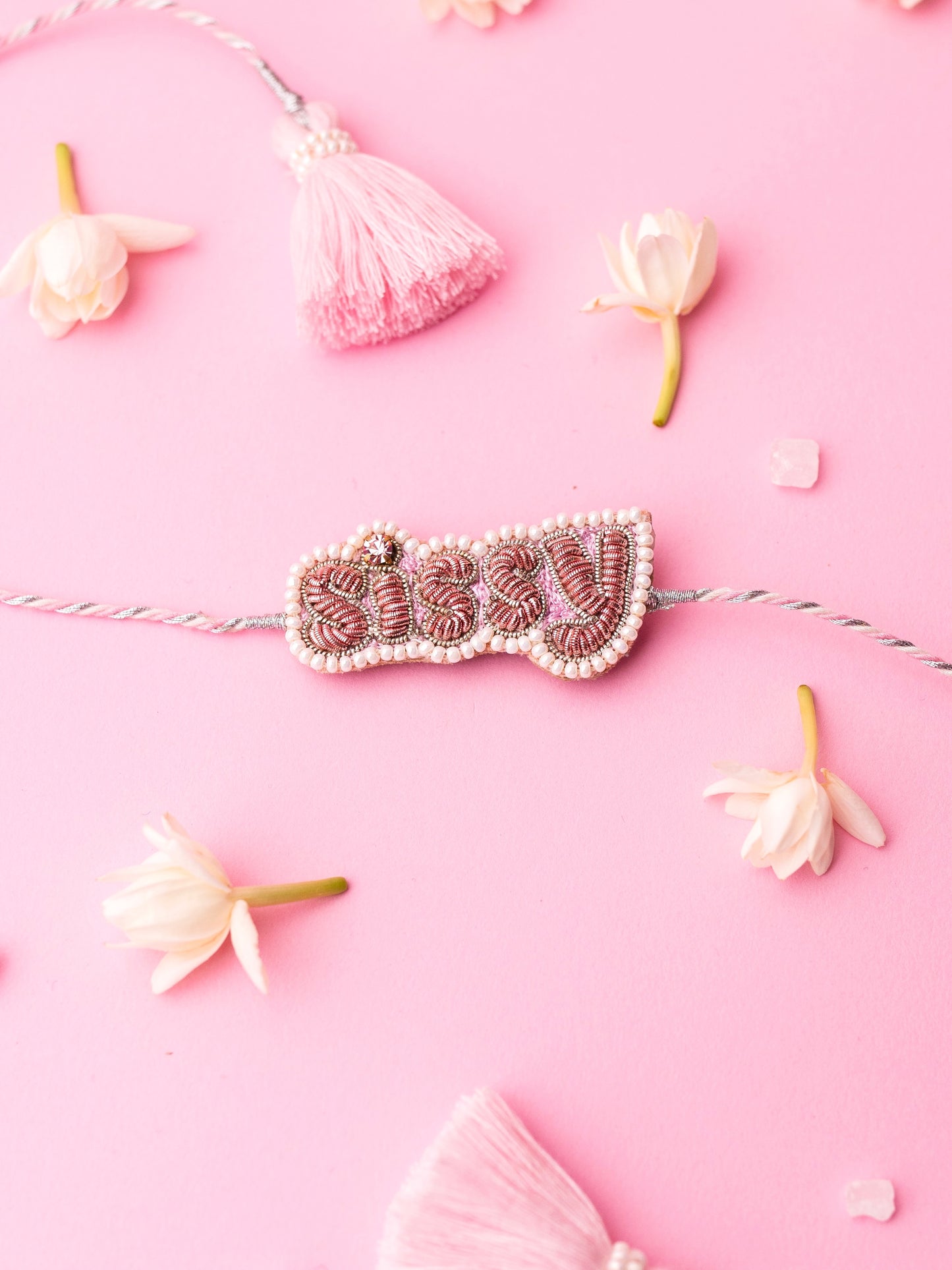 Decorative sister rakhi with sissy text