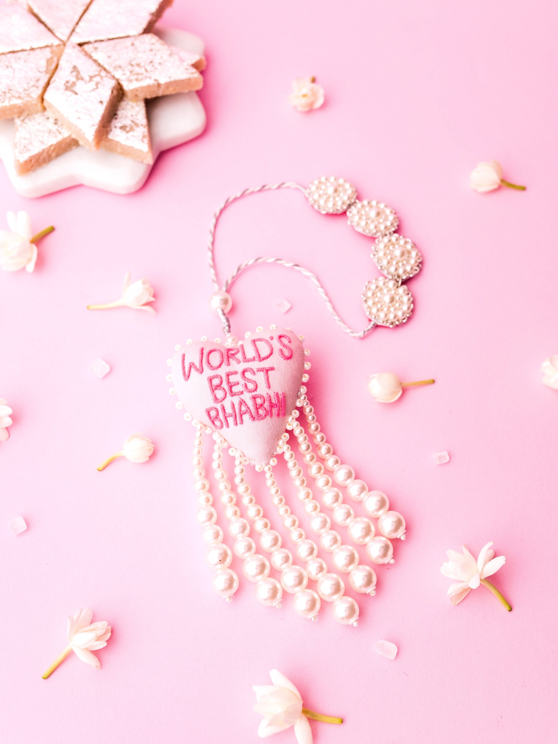 Decorative world's best bhabhi lumba with pearl detail