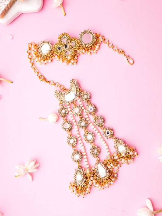 Decorative ishq gold bracelet lumba 