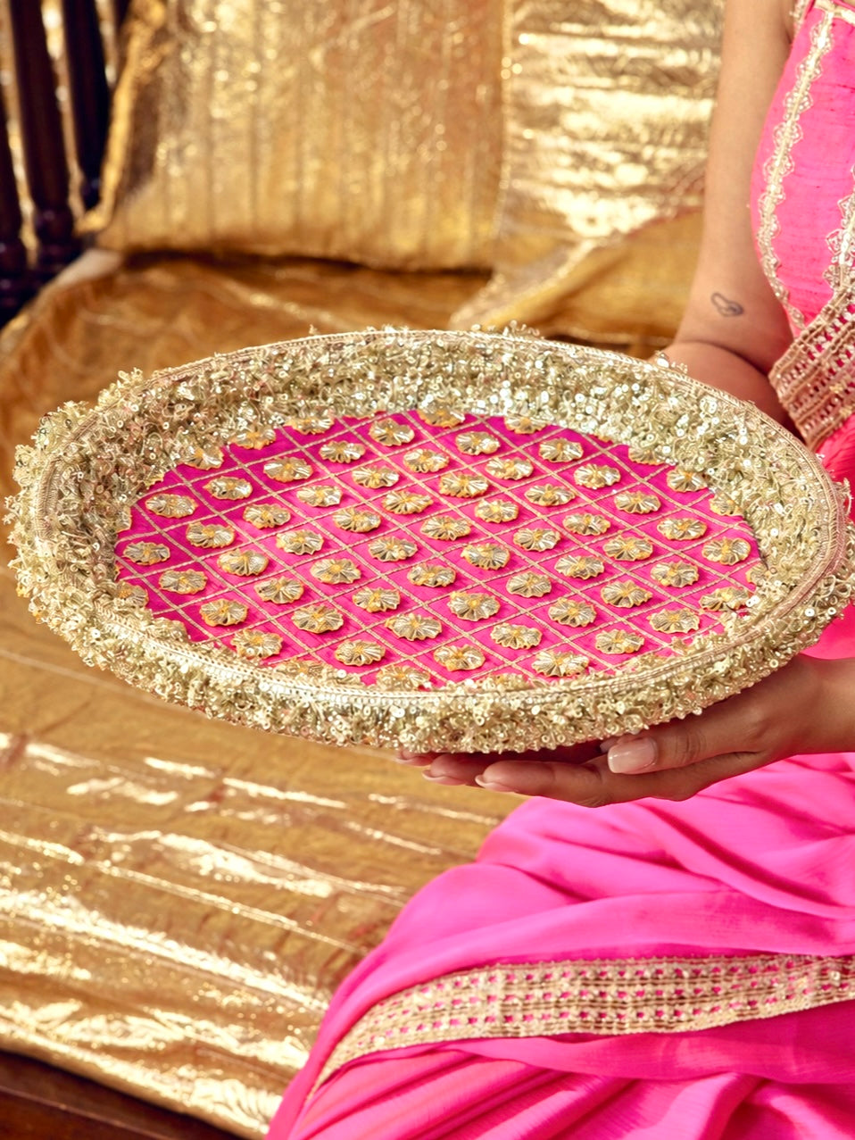 Chamak Essential Karwa Chauth Pooja Hamper - Rani Pink (Thali Without Latkan)