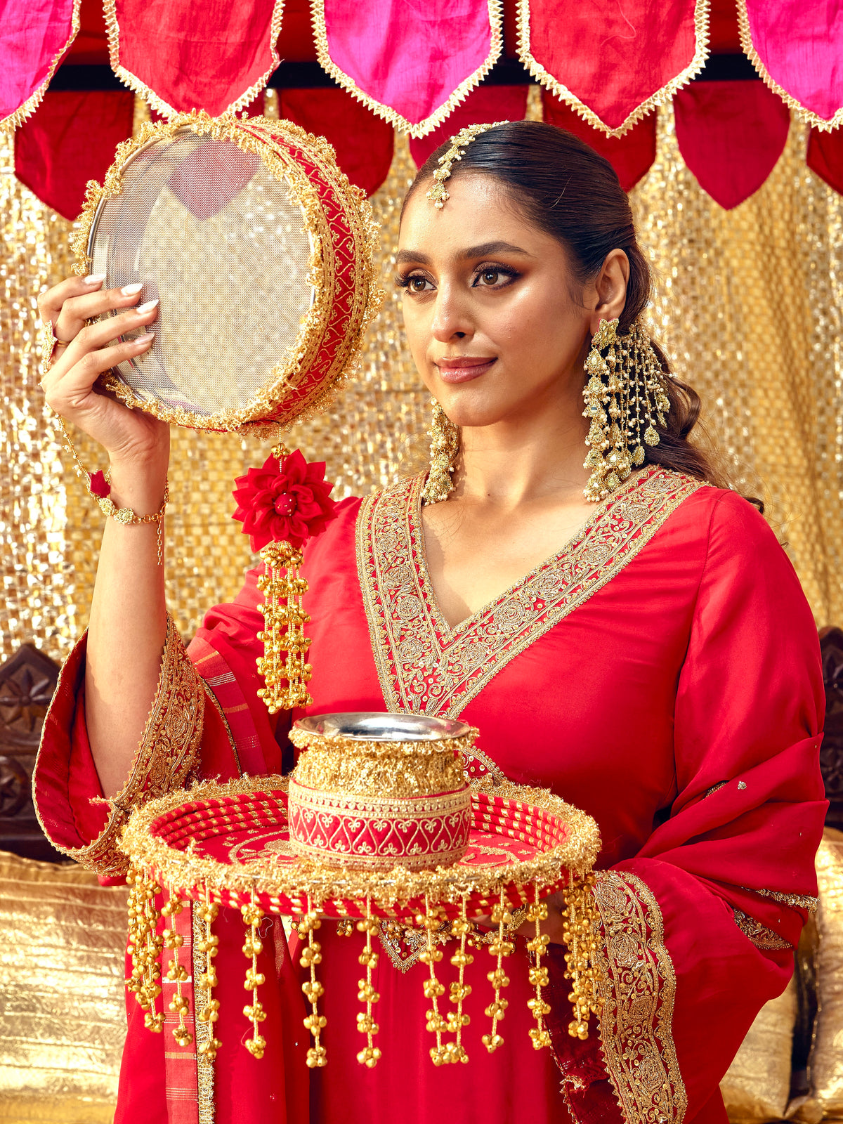 Tota Maina Theme - Red