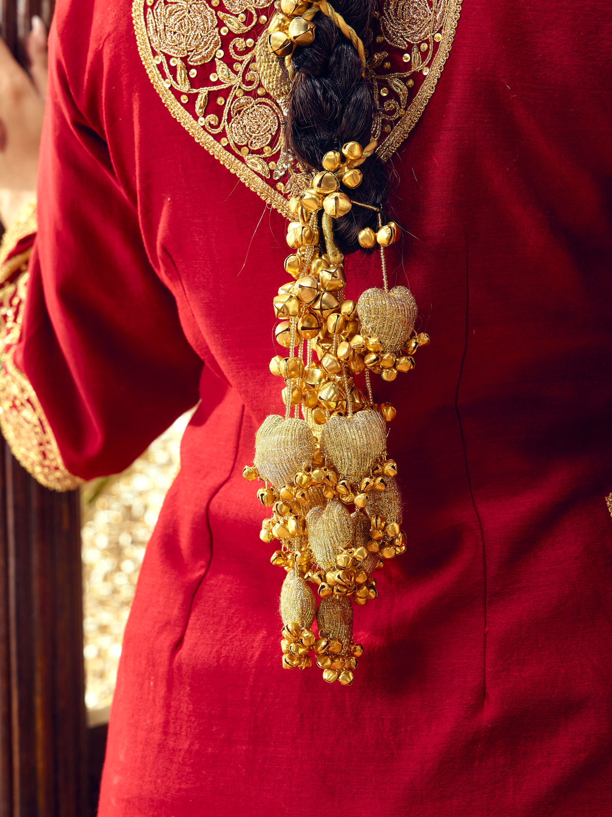 Jhilmil Parandi - Gold
