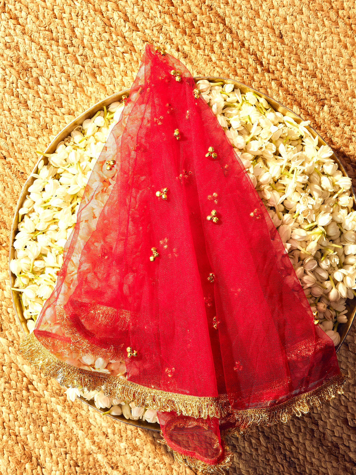 Kumkum Essential Karwa Chauth Full Pooja Hamper - Maroon (Thali Without Latkan)