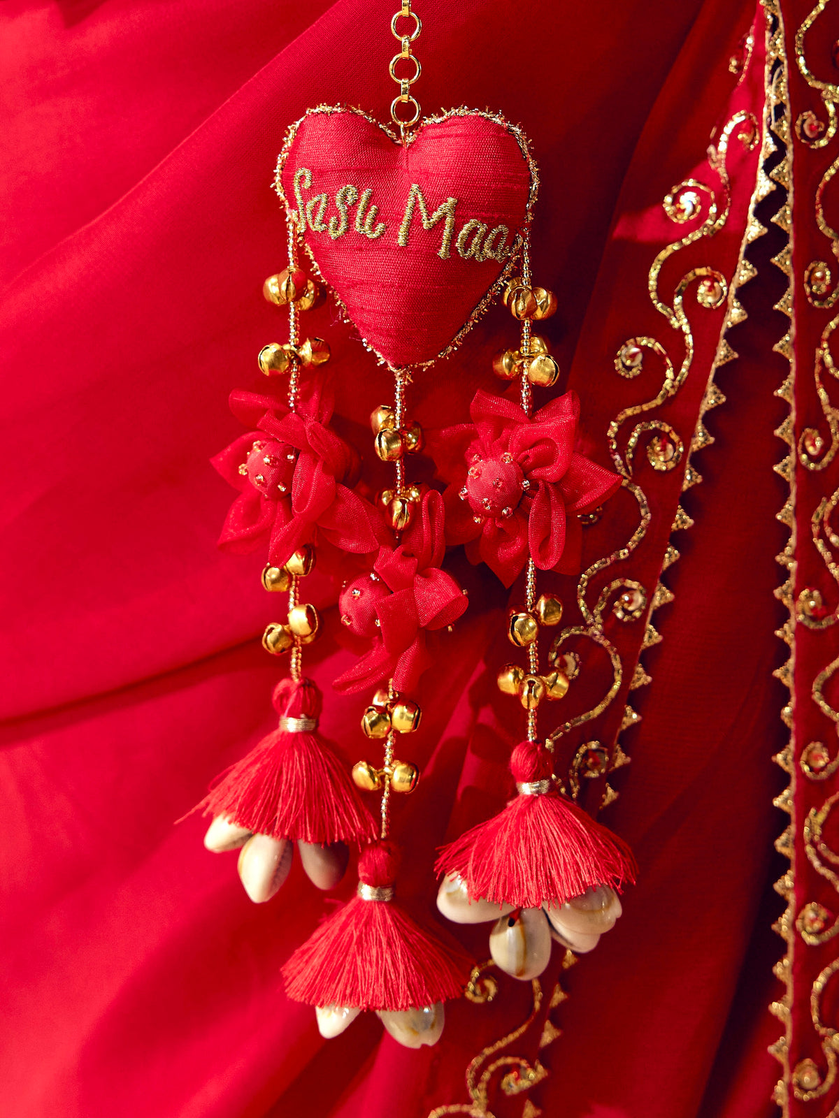 Sasu Maa Red Bracelet with Latkan (Single Hand)