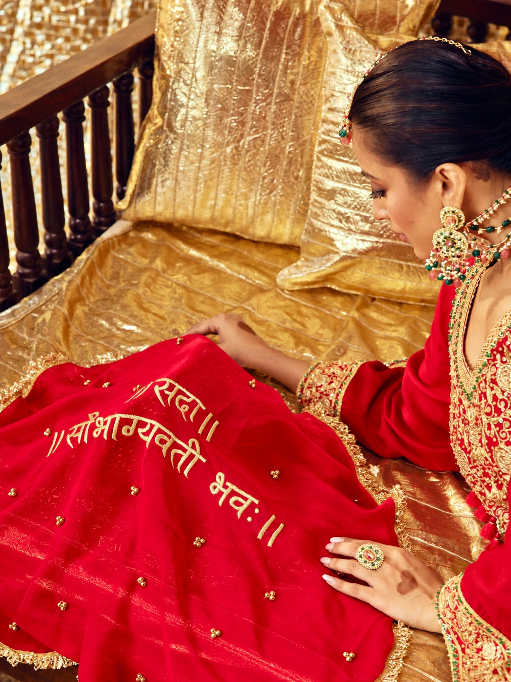 Saubhagyavati Bhava Karwa Chauth Chunri - Red