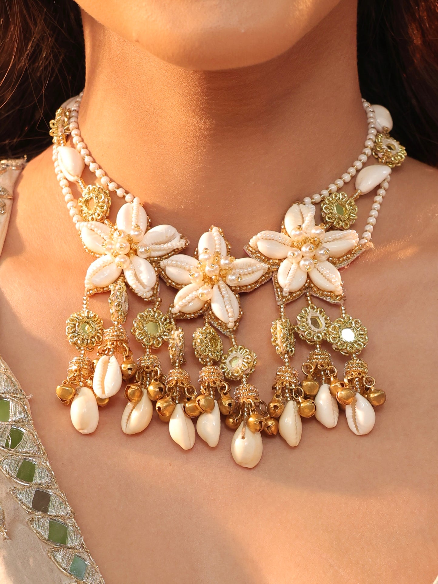 Kaju Katli Cowrie (Earrings, Mathapatti, Choker & Pair of Hathphool with Kaleeras Set)