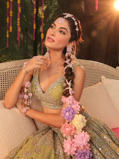 Floral Pixie Parandi
