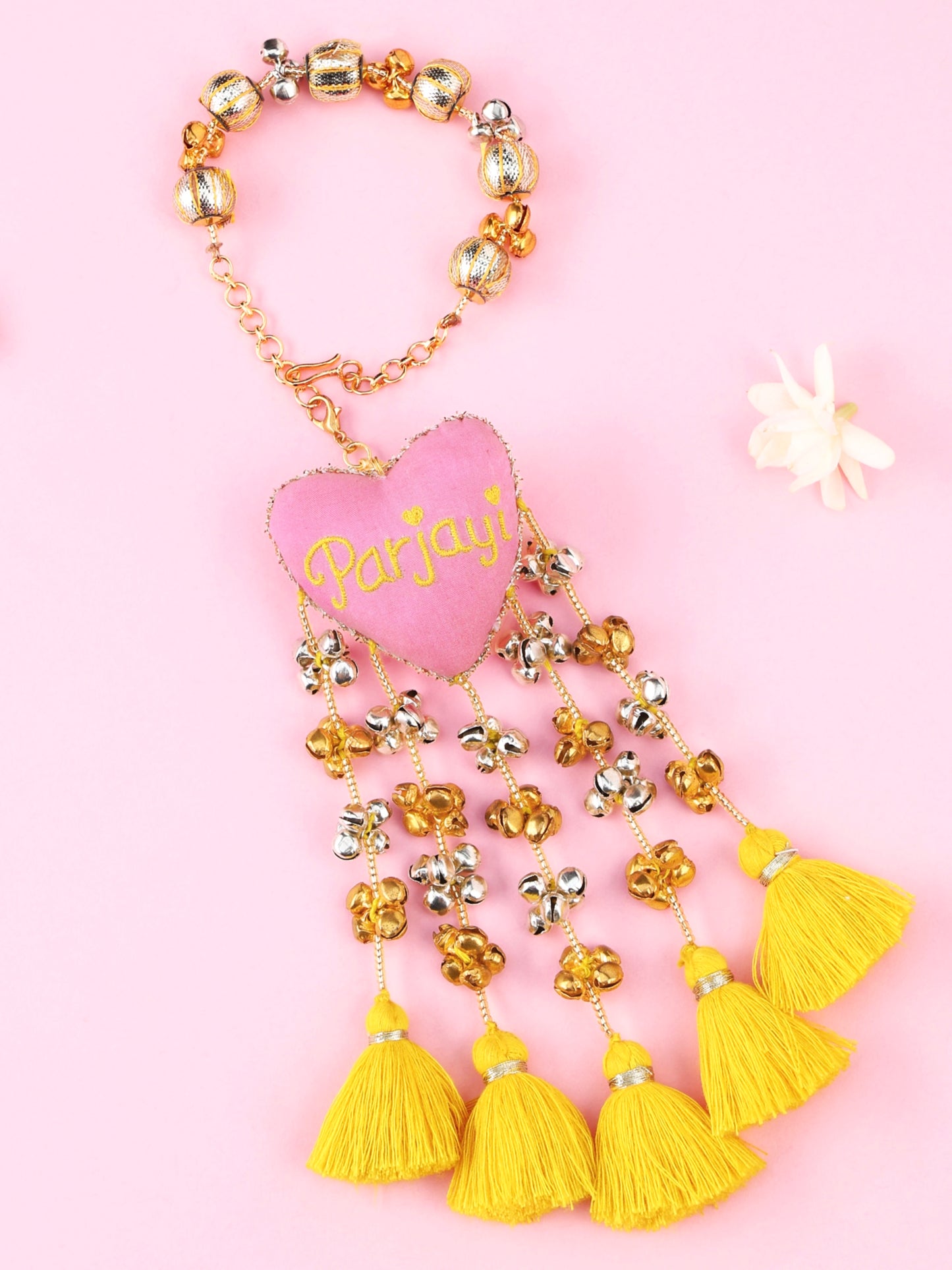 Parjayi Lumba Rakhi