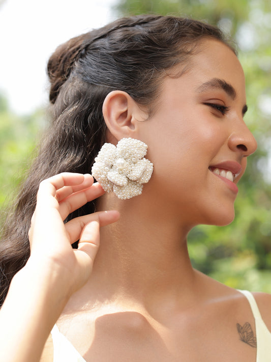 Maxi Pearl Flower Earrings