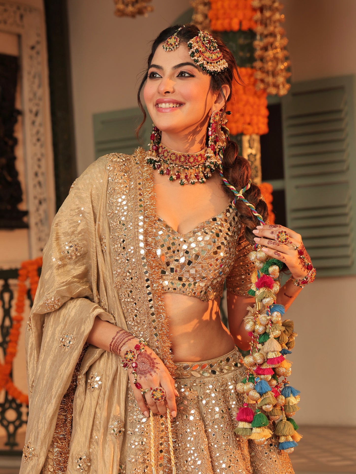 Noorani (Earrings with Earchains, Mangtikka, Passa, Choker & Pair of Hathphool Set)