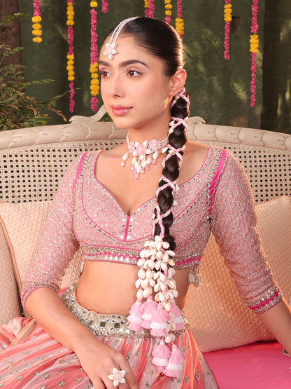 Rose Cowrie Parandi