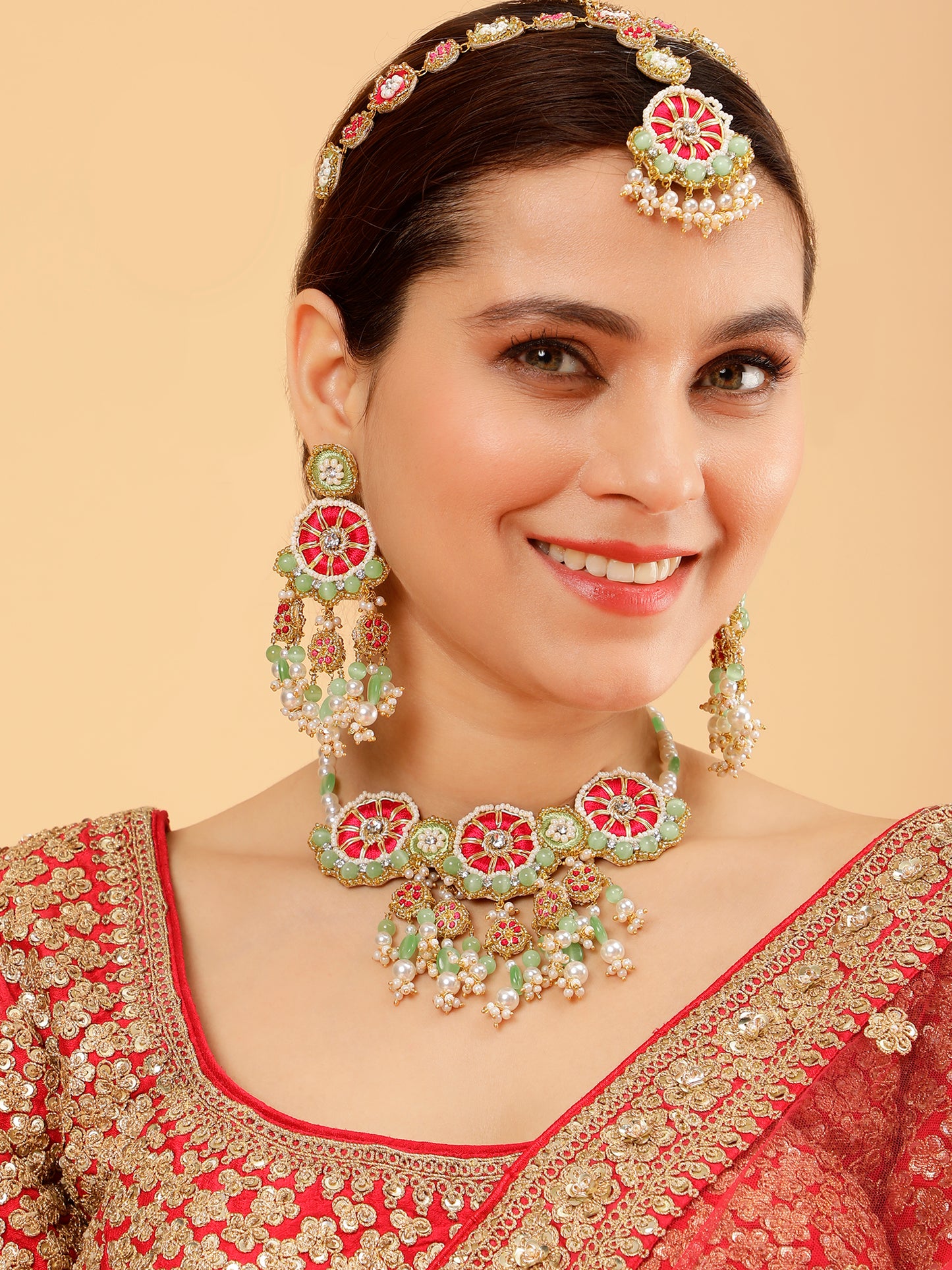 Saanjh (Earrings, Mathapatti & Necklace)