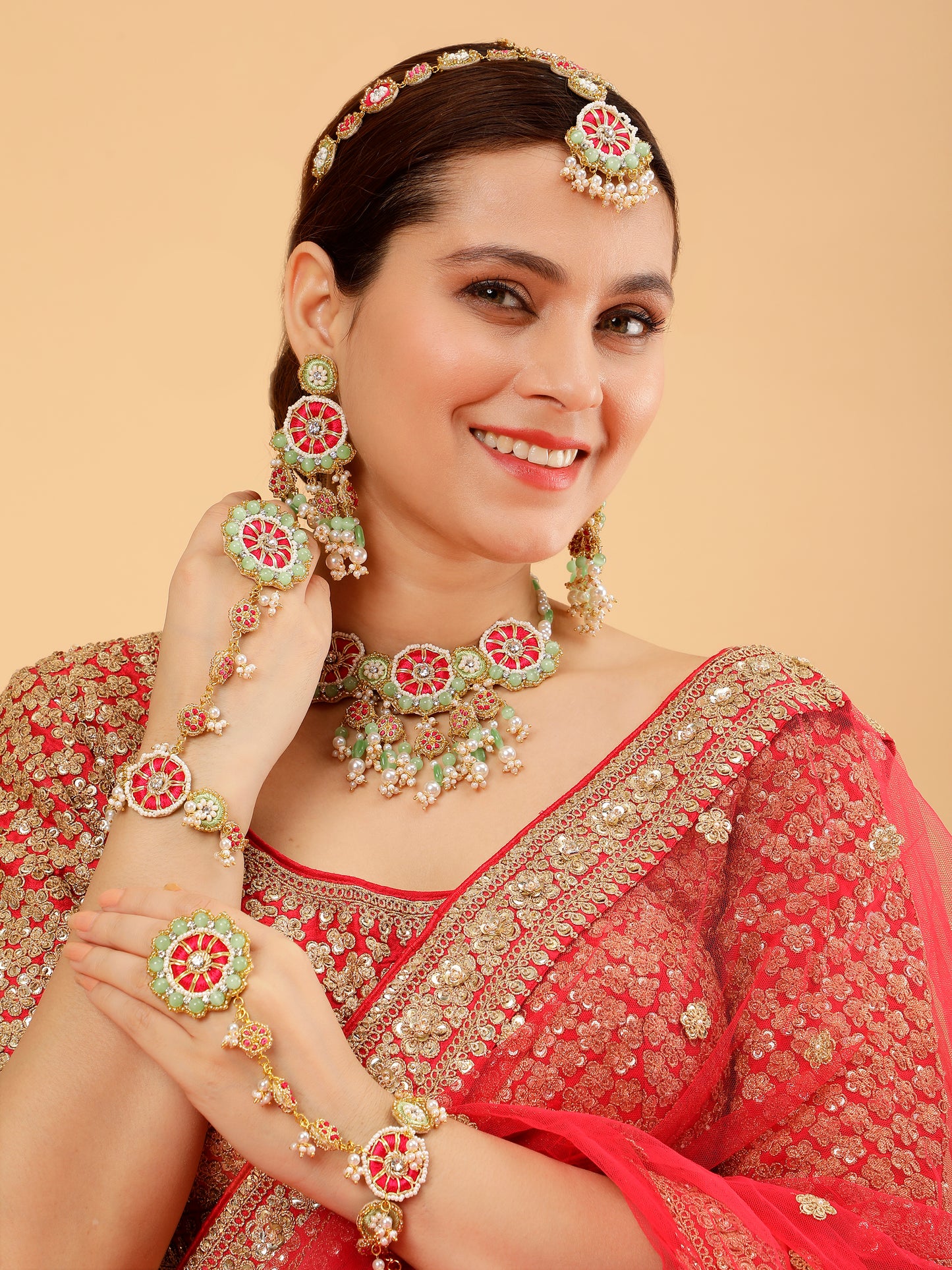 Saanjh (Earrings, Mathapatti, Necklace &  Pair Of Haathphool)