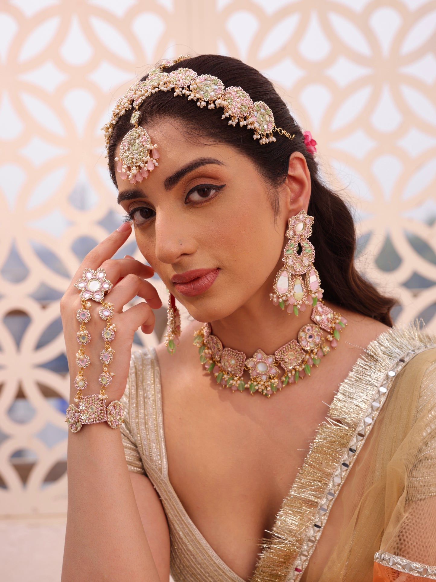 Sitara (Earrings, Mathapatti, Choker & Pair of Hathphool Set)