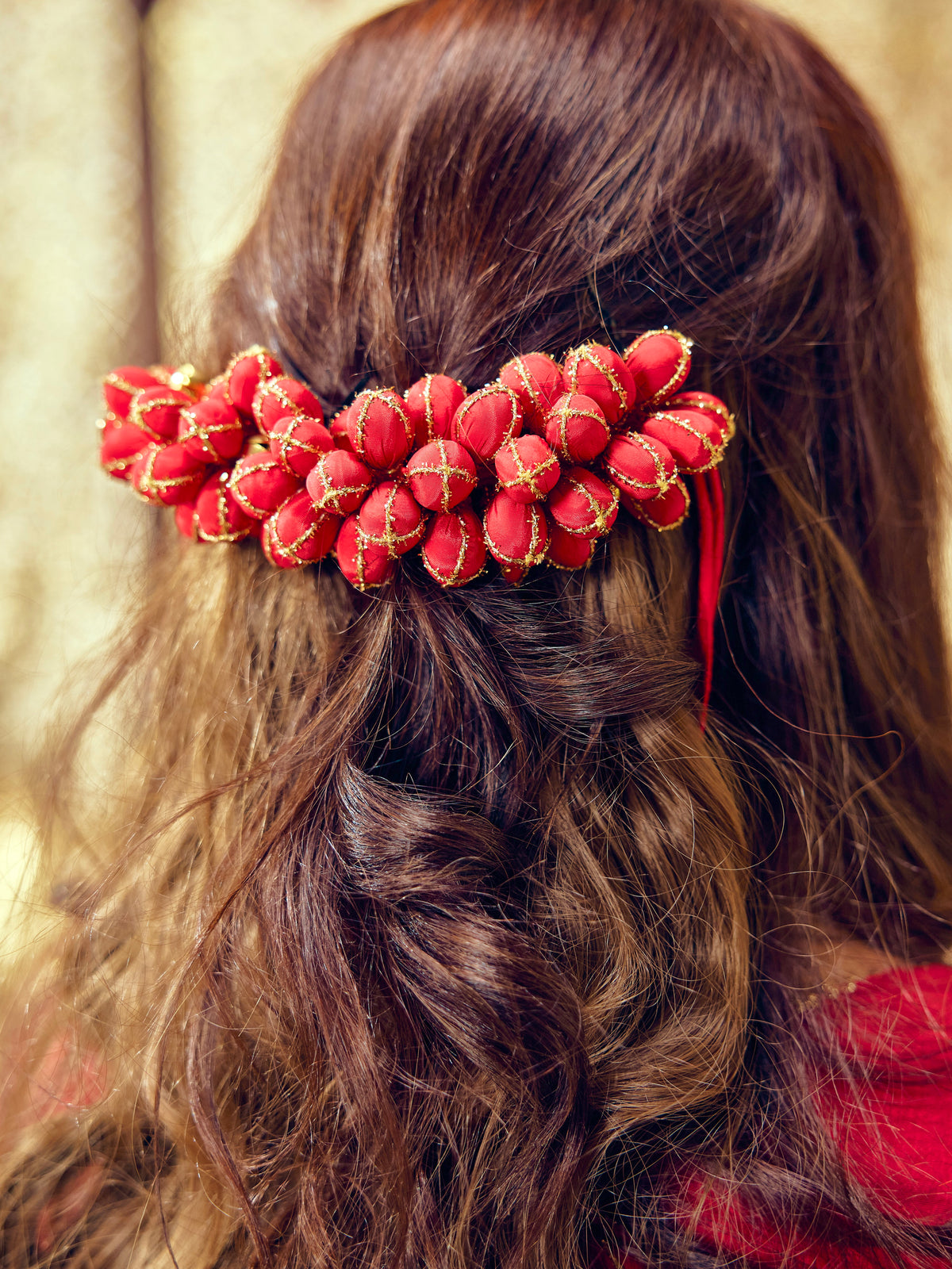 Gulaab Gajra - Red