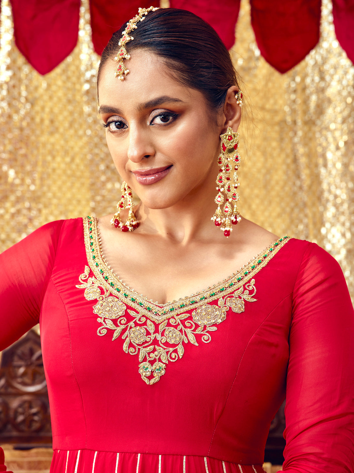 Gul Sitara Red Mangtikka