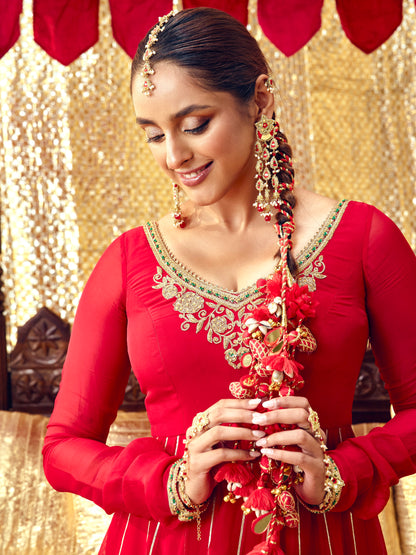 Gul Sitara Red Earrings, Mangtikka & Pair of Hathphool