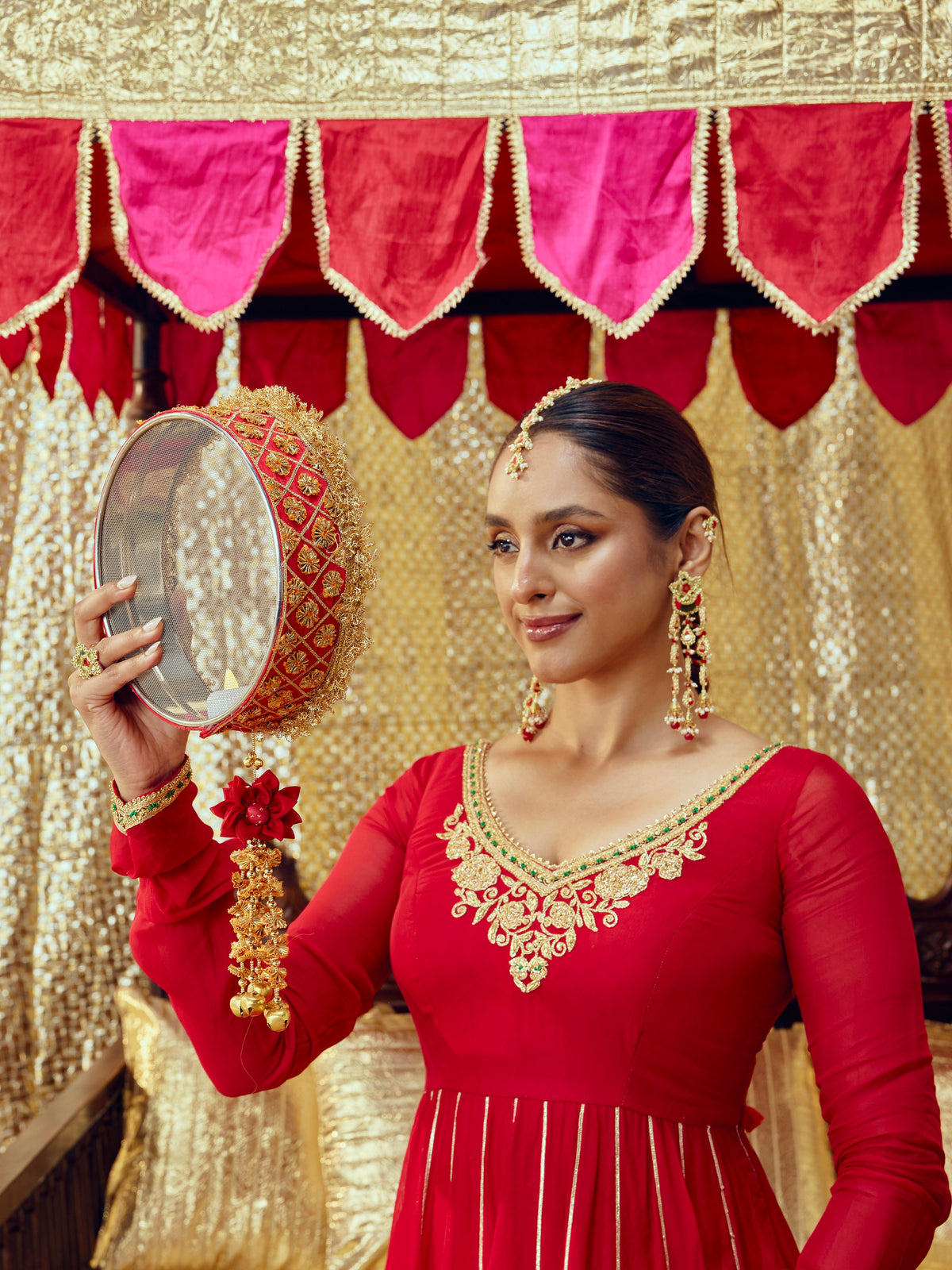 Chamak Karwa Chauth Channi - Red