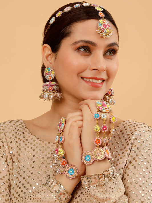 Zunaira (Earrings, Mathapatti & Pair Of Hathphool)