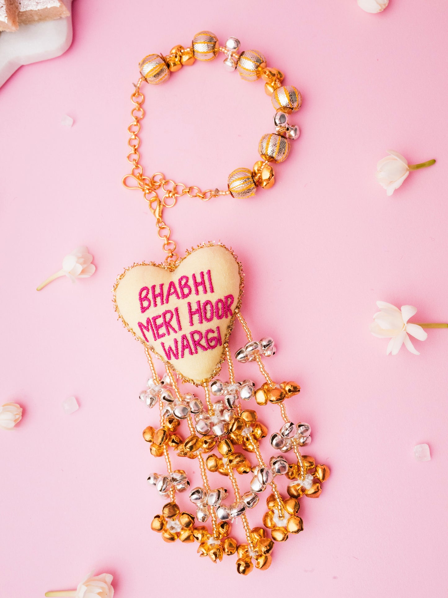 Decorative bhabhi meri hoor wargi lumba with ghungaroo detail