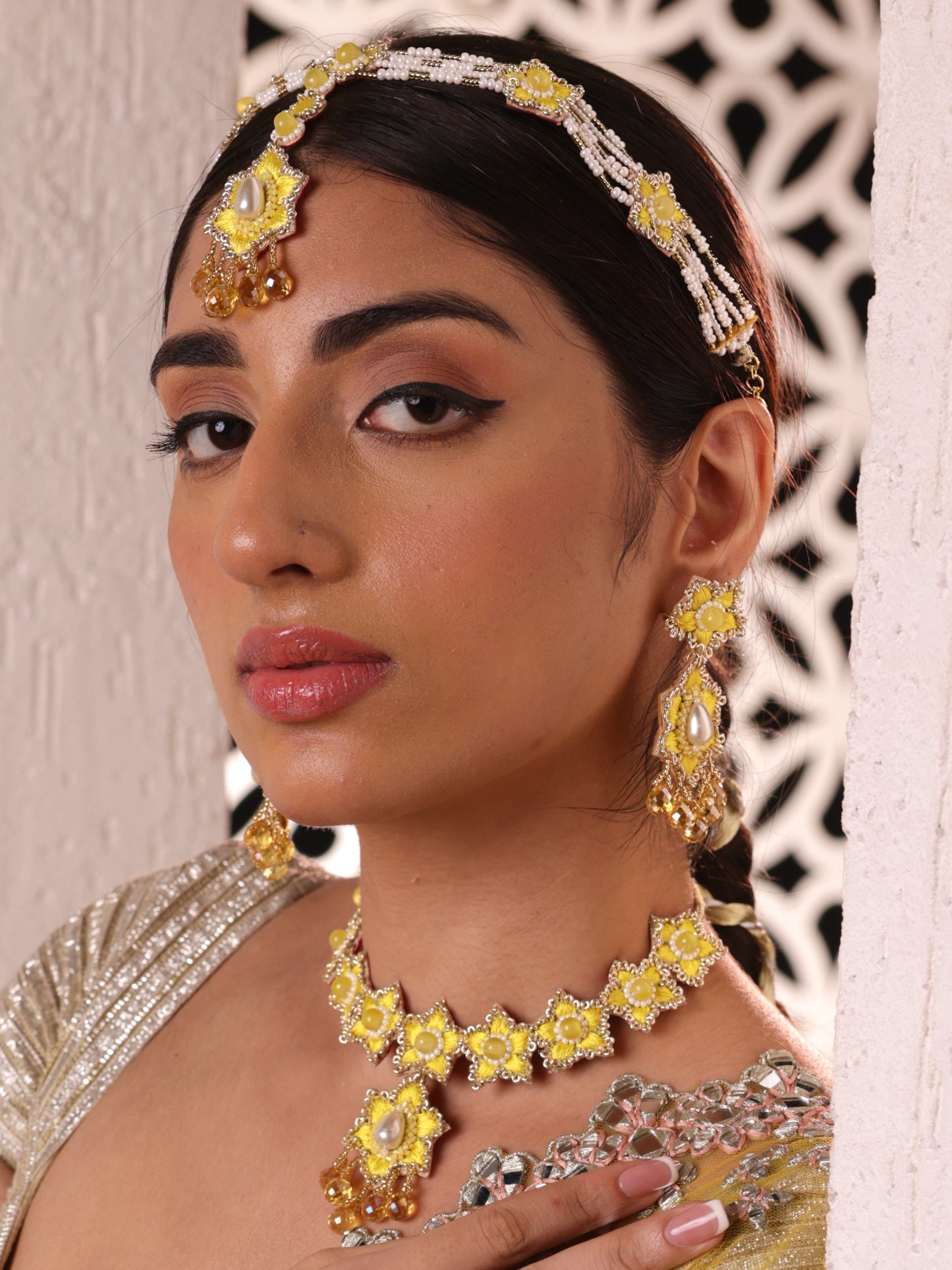 Blossom (Earrings, Mathapatti & Sleek Necklace with Drop Set)