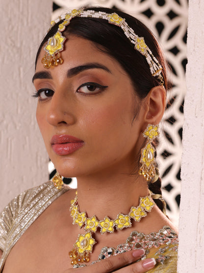 Blossom (Earrings, Mathapatti & Sleek Necklace with Drop Set)