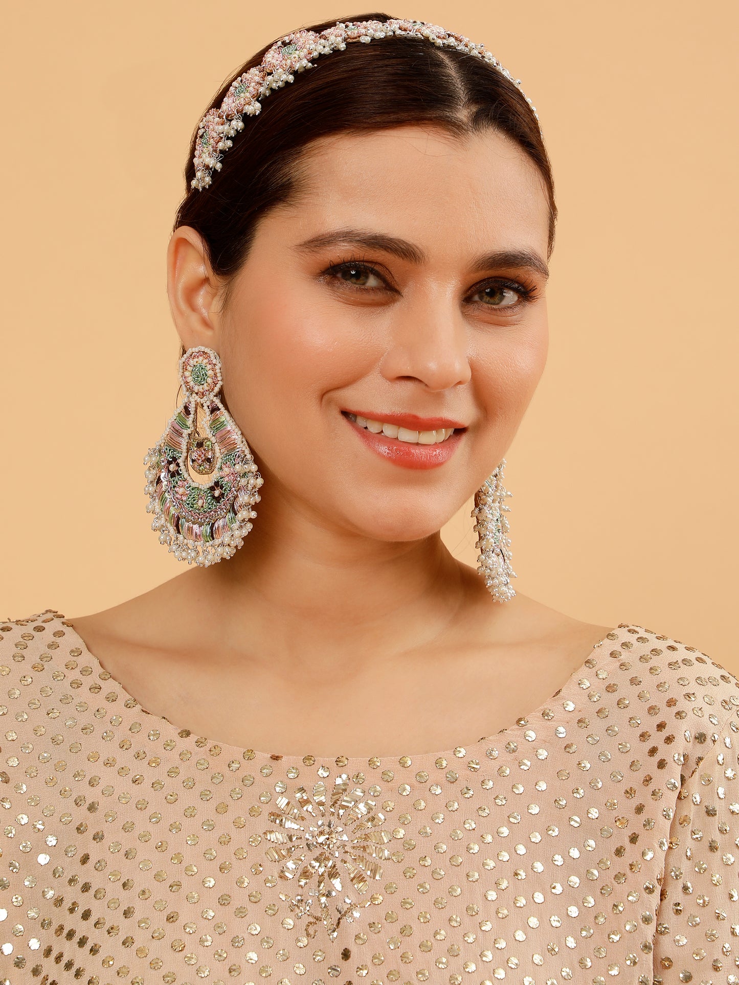 Inaya Set (Earrings & Sheeshpatti)