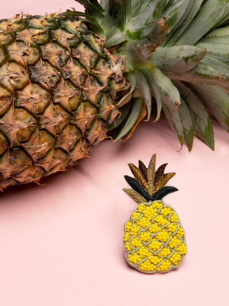 Pineapple brooch store